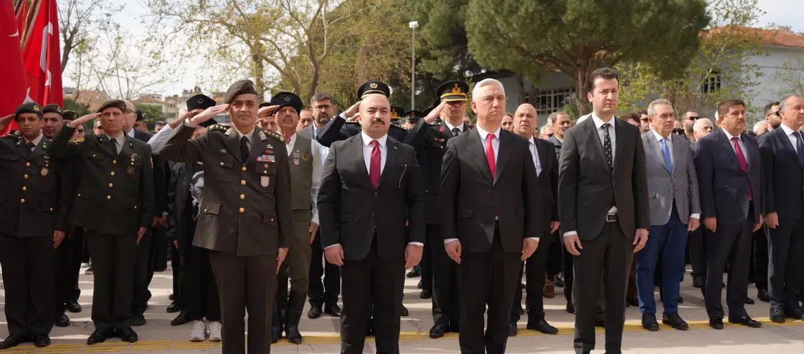 ATATÜRK’ÜN BERGAMA’YA GELİŞİNİN 92. YILDÖNÜMÜ GURURLA KUTLANDI