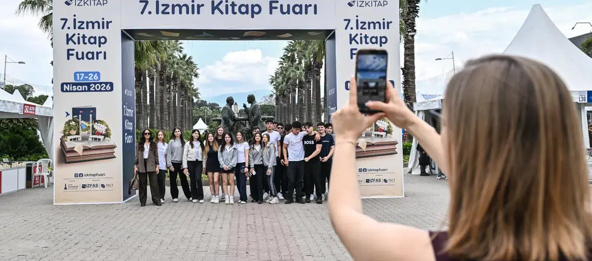 İZKİTAP’ta bilim ve edebiyat buluşuyor