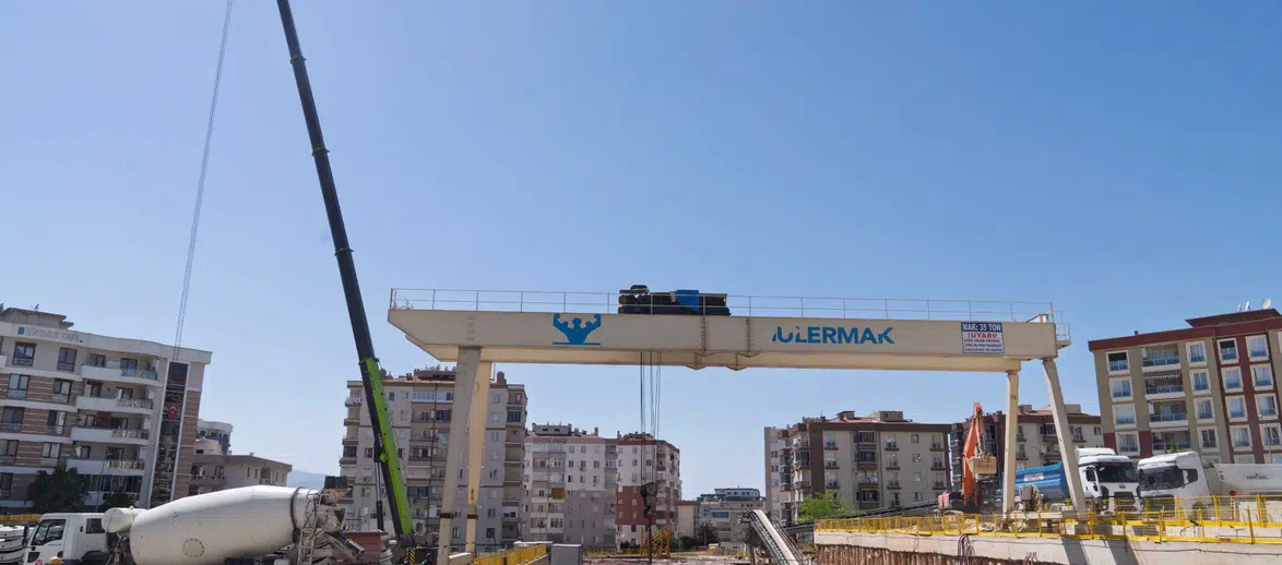 Buca Metrosu’nda 2028 hedefi için çalışmalar sürüyor