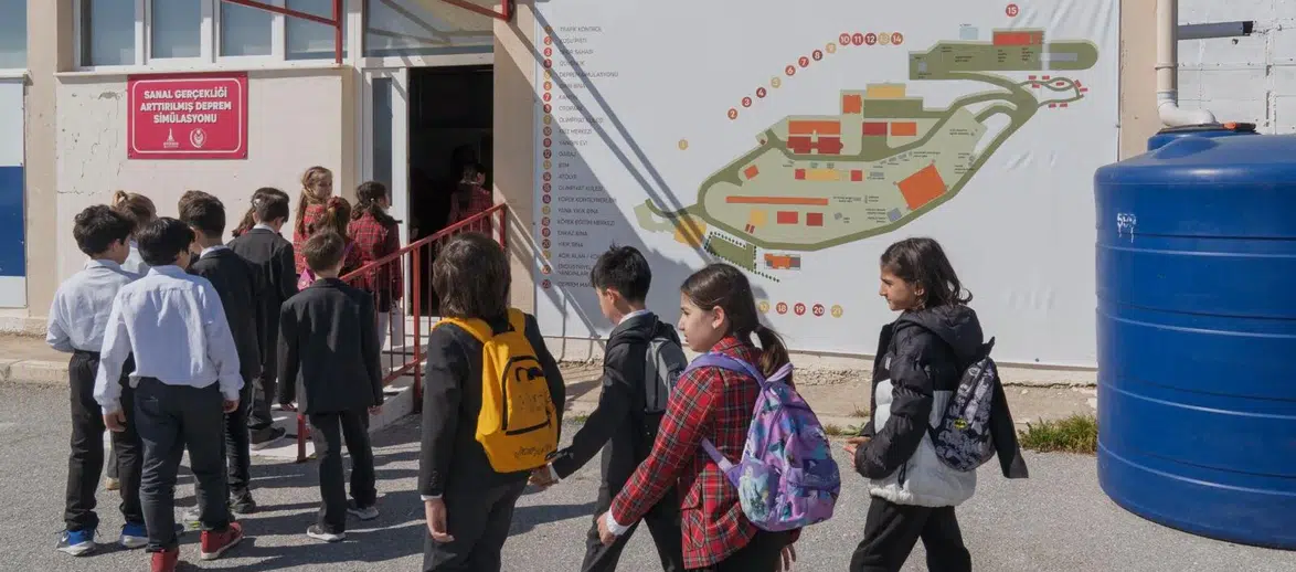 İzmir’de afet bilinci sanal gerçeklikle güçleniyor