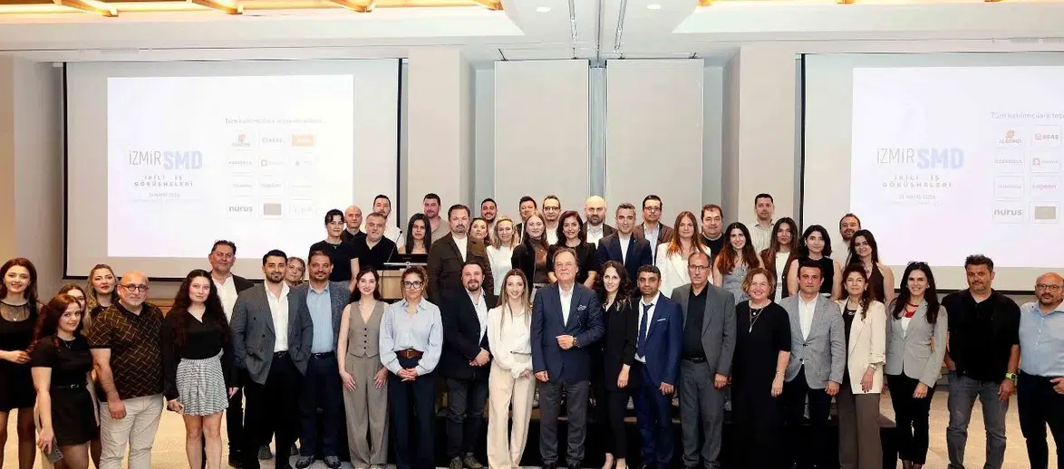 İzmirSMD Sektörün Paydaşlarını Buluşturdu
