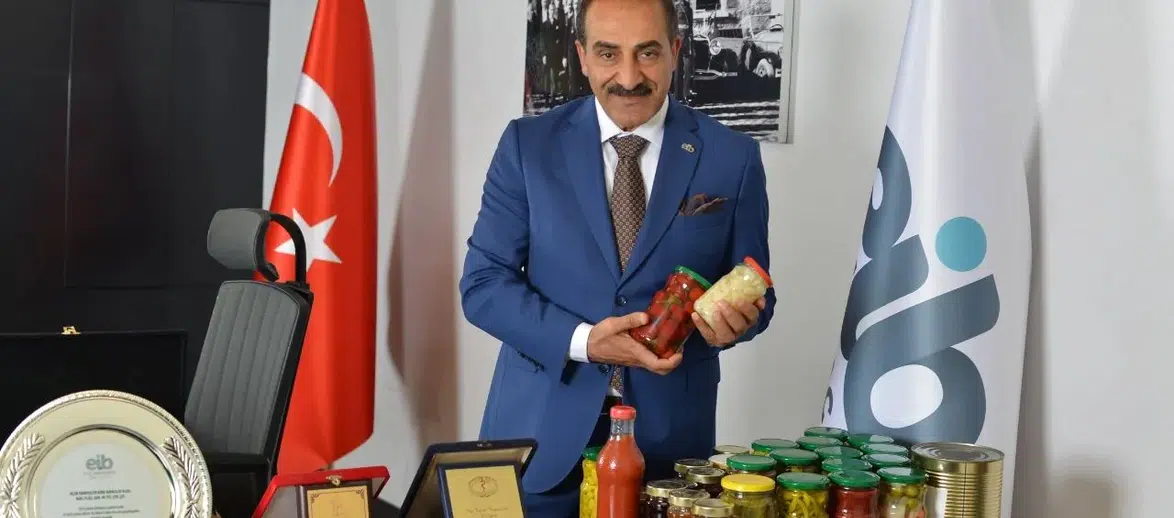 Dünya’nın turşusu İzmir’de kuruldu