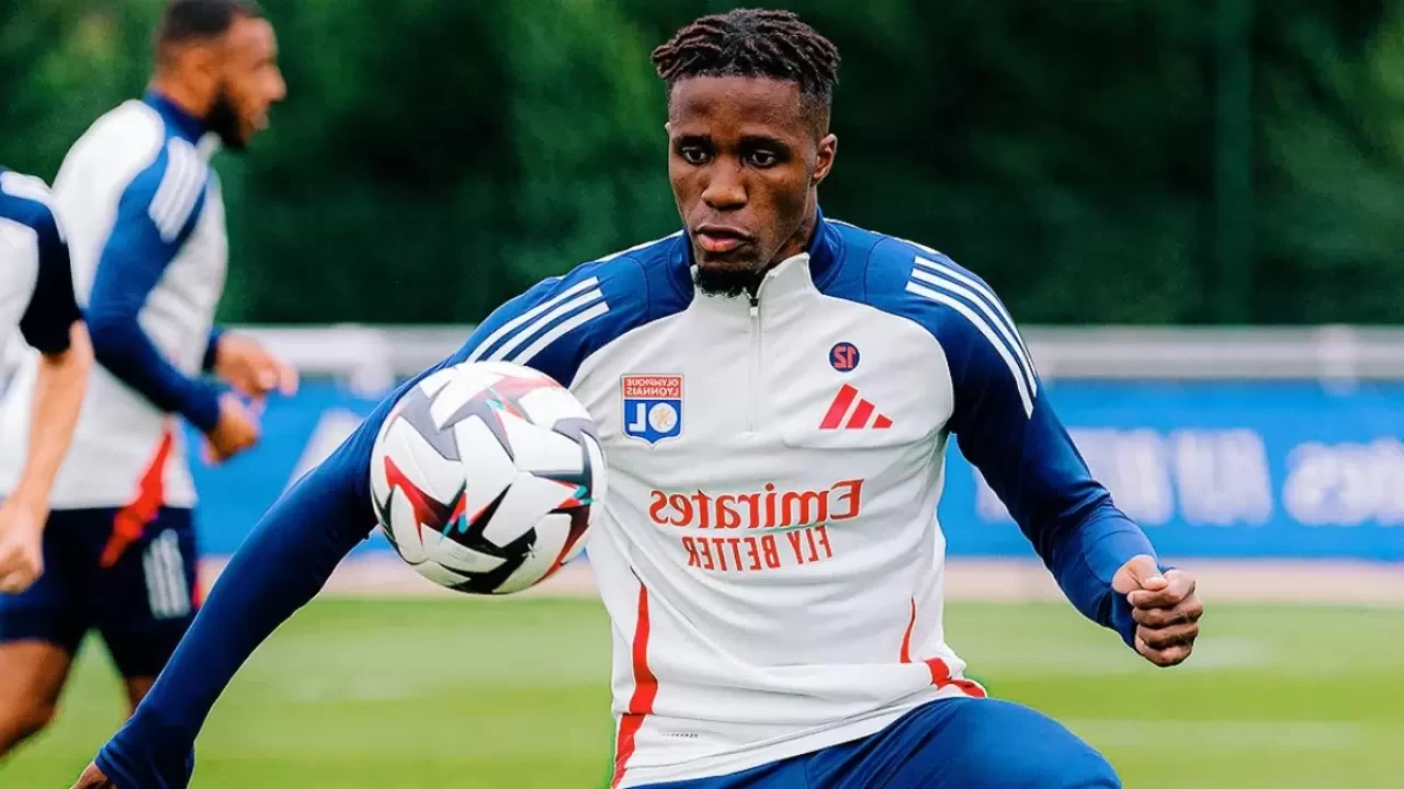 Wilfried Zaha Hangi Takımda? Ayrıldı mı? Bonservis Durumu ve Piyasa Değeri