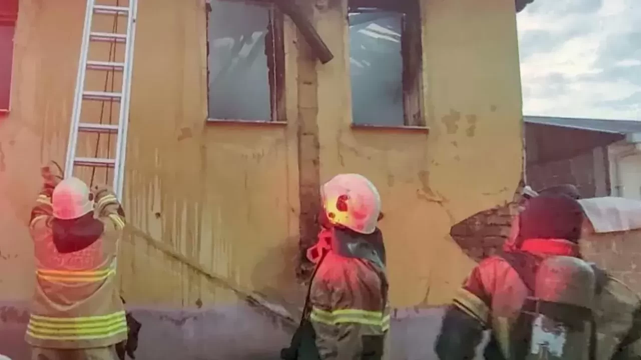 İzmir Ödemiş’te Yangın Paniği: 6 Çocuk Son Anda Kurtarıldı