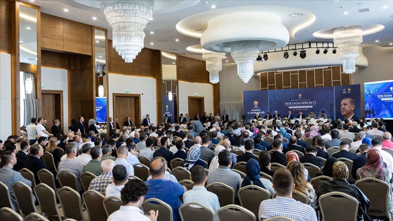 AK Parti İzmir İl Kongresi Öncesi Beraberlik Vurgusu: "Hayallerimizden Vazgeçmeyelim!"