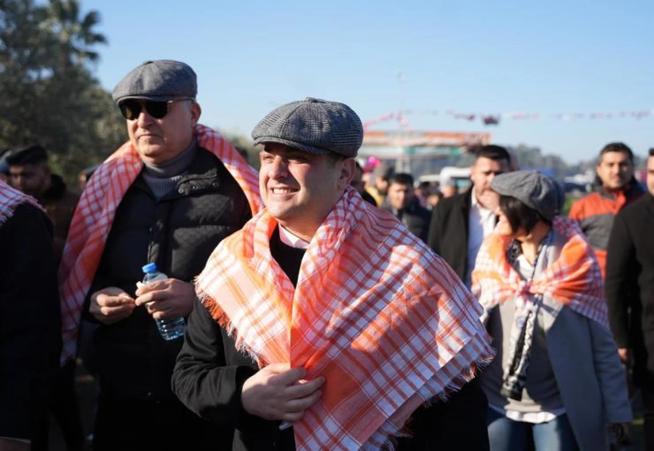 Torbalı'da 16. Deve Güreşi Festivali Heyecanı!