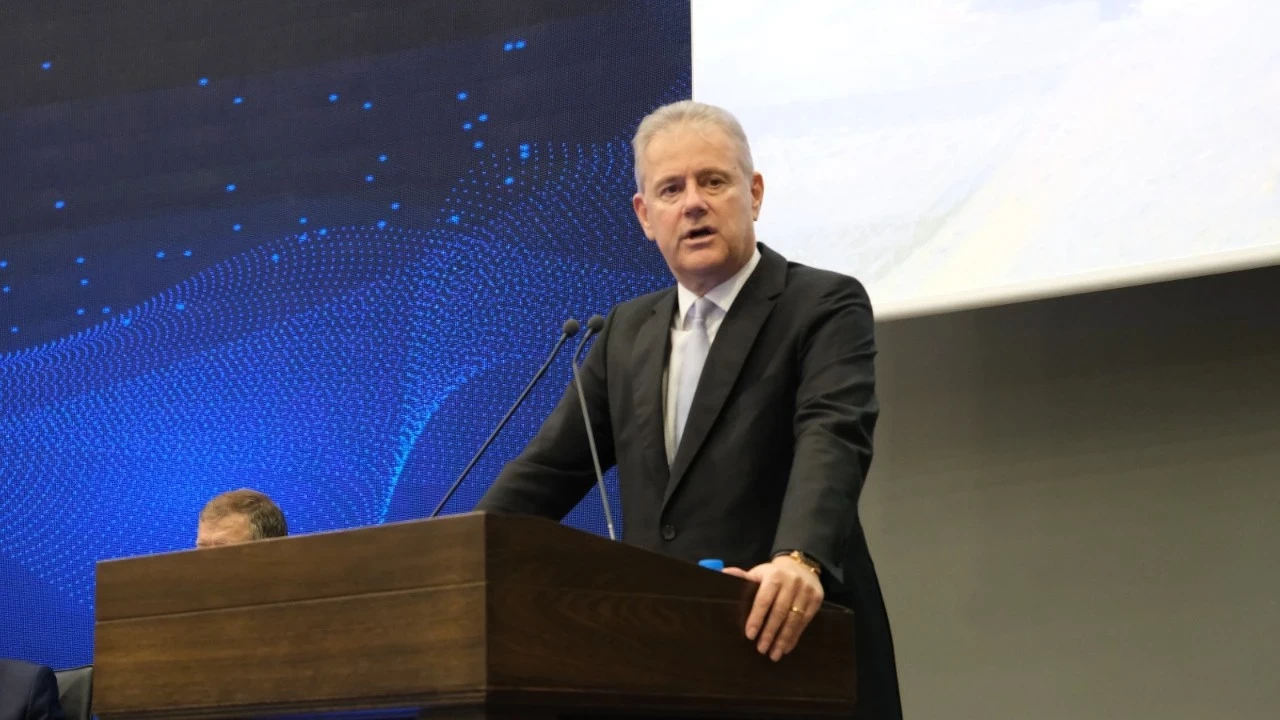 İzmir Ekonomisi 2025’te Nereye Gidiyor? İZTO Toplantısında Kritik Değerlendirmeler!