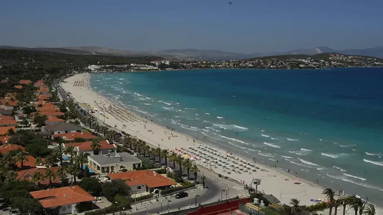 Çeşme’ye Seyahat Artık Daha Masraflı: Otobüs Bileti Fiyatlarına Zam!