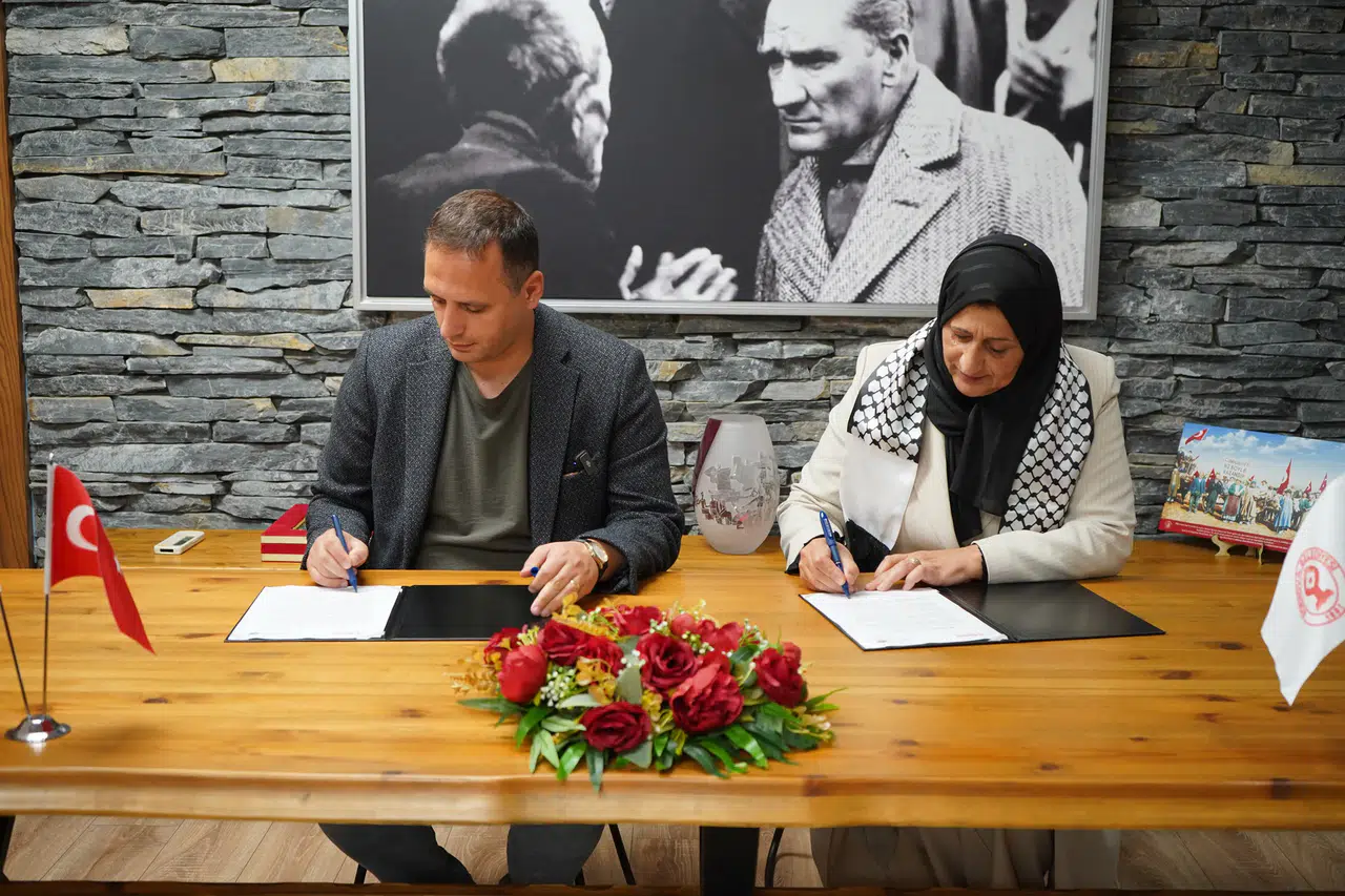 Başkan Eşki: “Zulmün olduğu yerde çıkarların önemi yoktur”