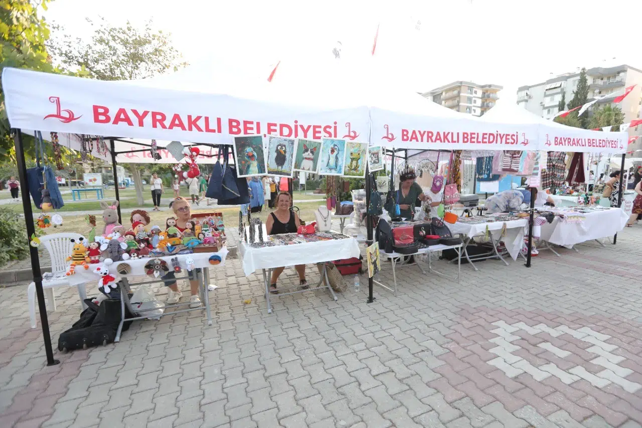Bayraklı’nın üreten kadınlarına özel sergi