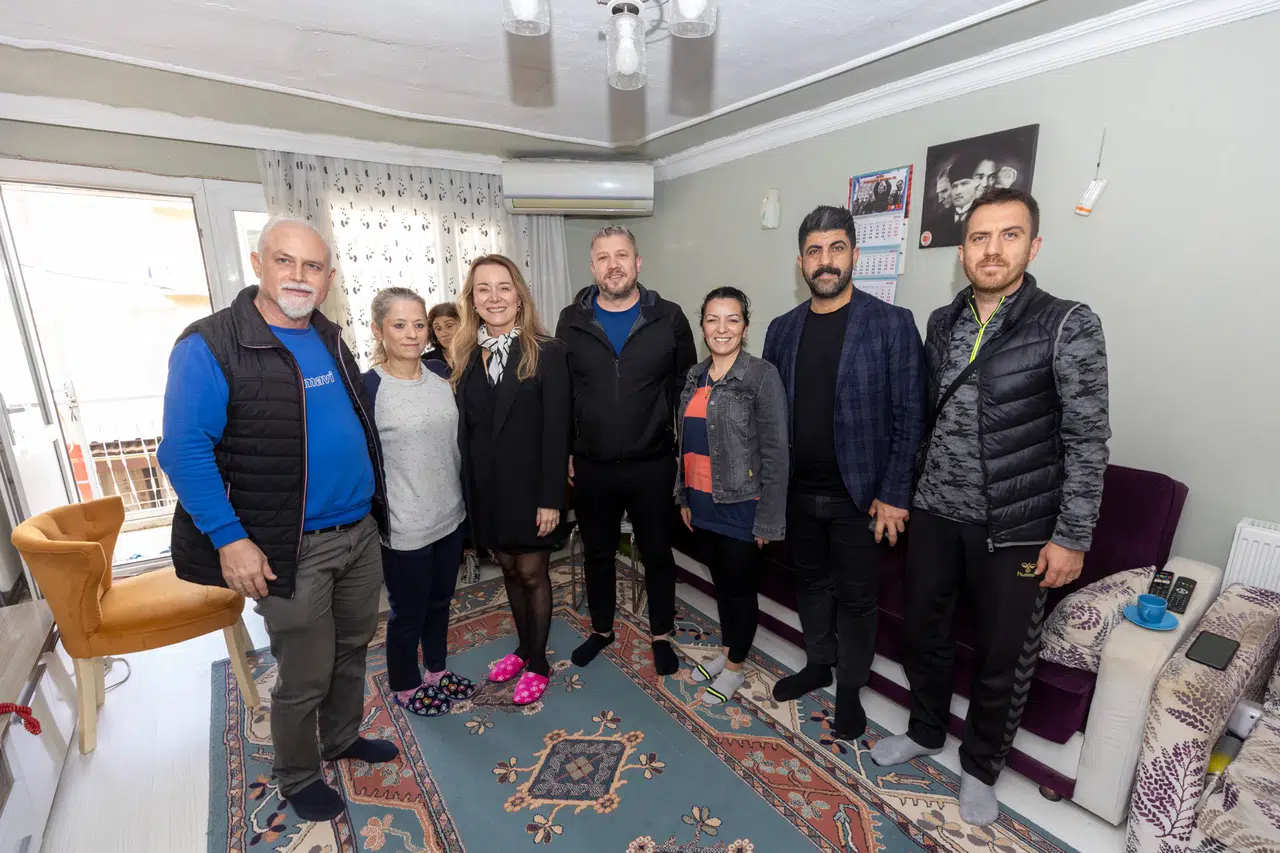 Ulubatlı’da ilk doğal gaz ateşi yandı