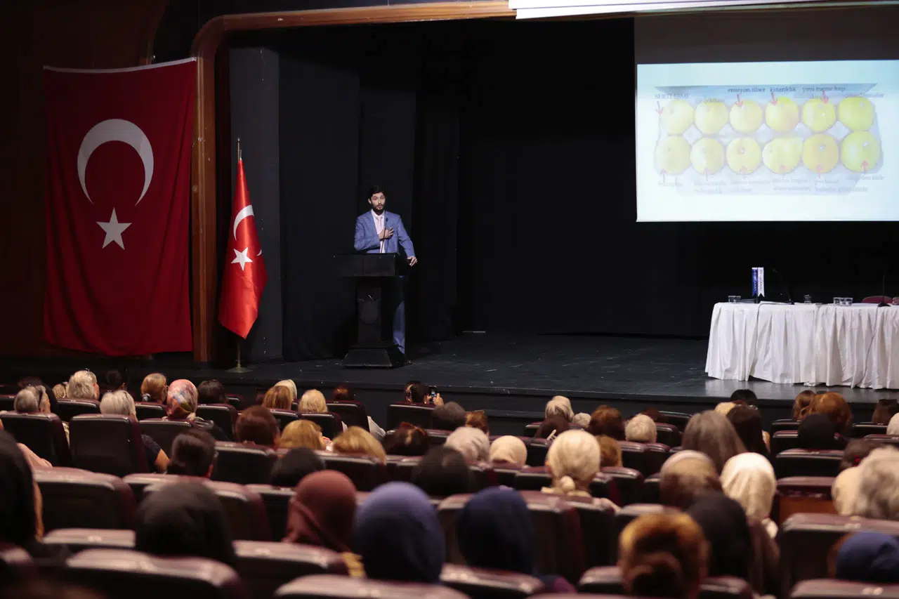 Konak’ta Meme Kanseri Farkındalık Ayı Seminerleri tamamlandı