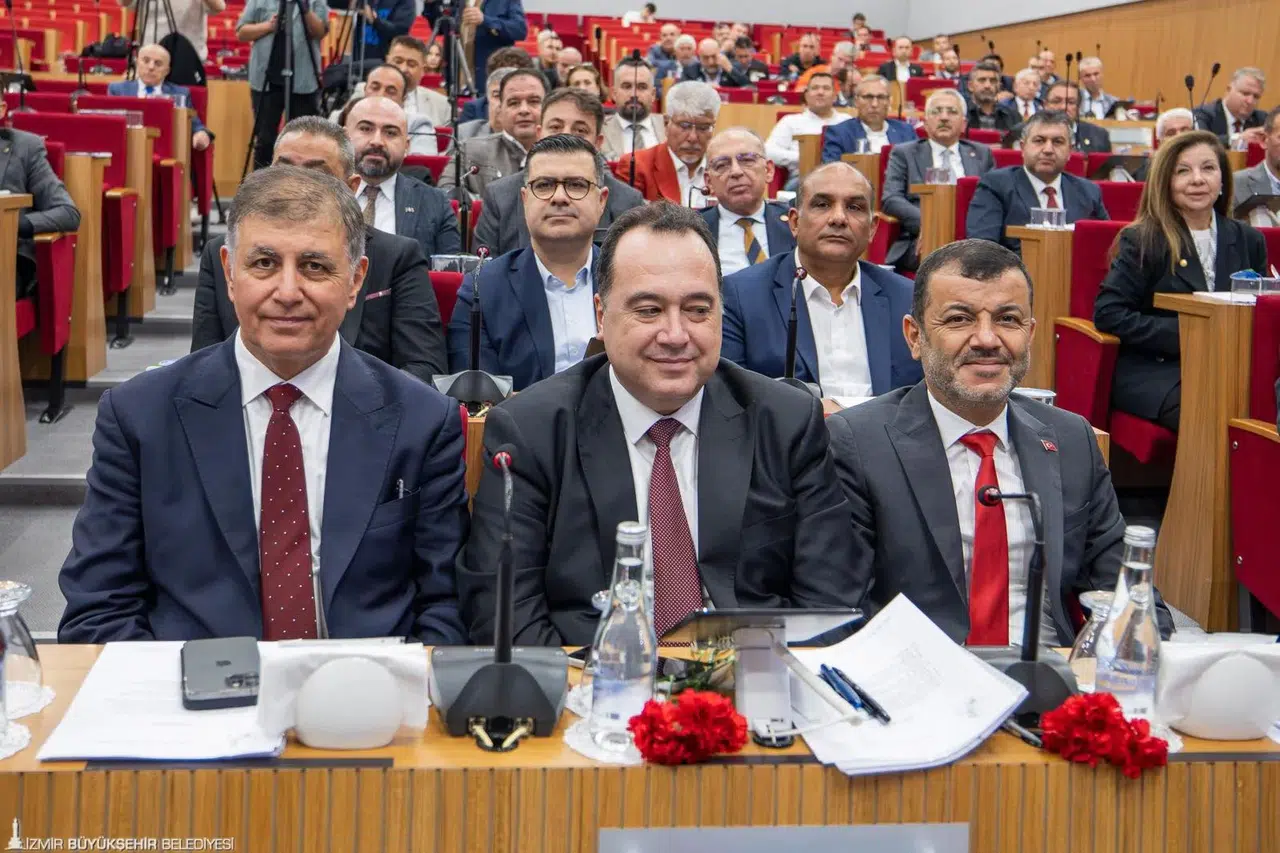 Başkan Tugay üye belediyeleri iklim konusunda çalışmaya davet etti