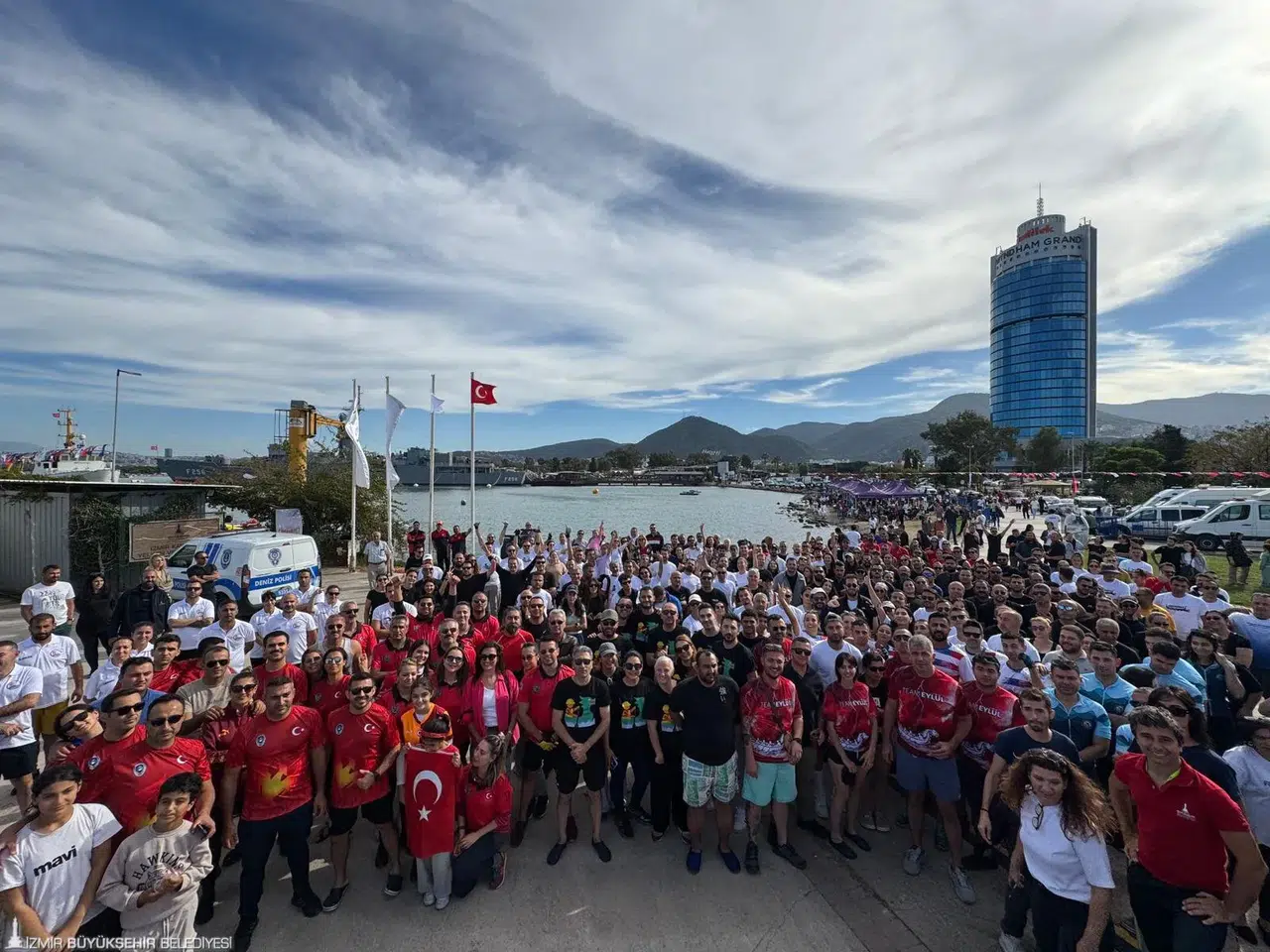 Dragon Tekne Yarışları nefes kesti