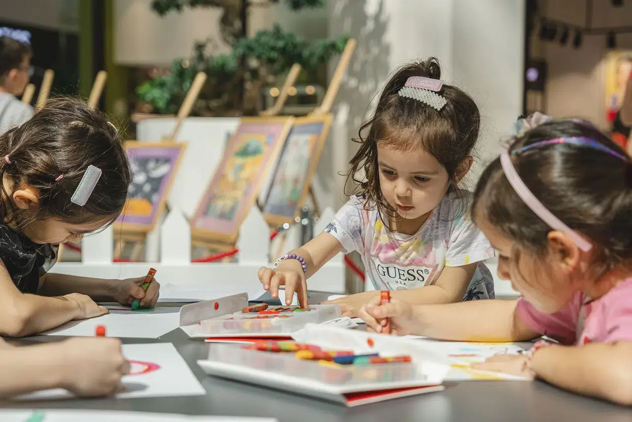 Pınar Çocuk Resim Yarışması “Çevre Dostu Yaşam Sergisi” Sanatseverlerle Buluşuyor