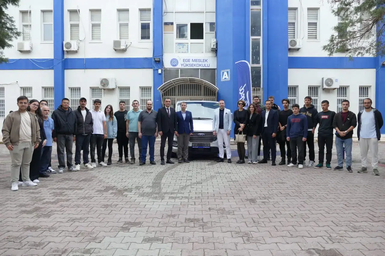 Ford Otosan’dan Ege Meslek Yüksekokuluna Eğitim Desteği
