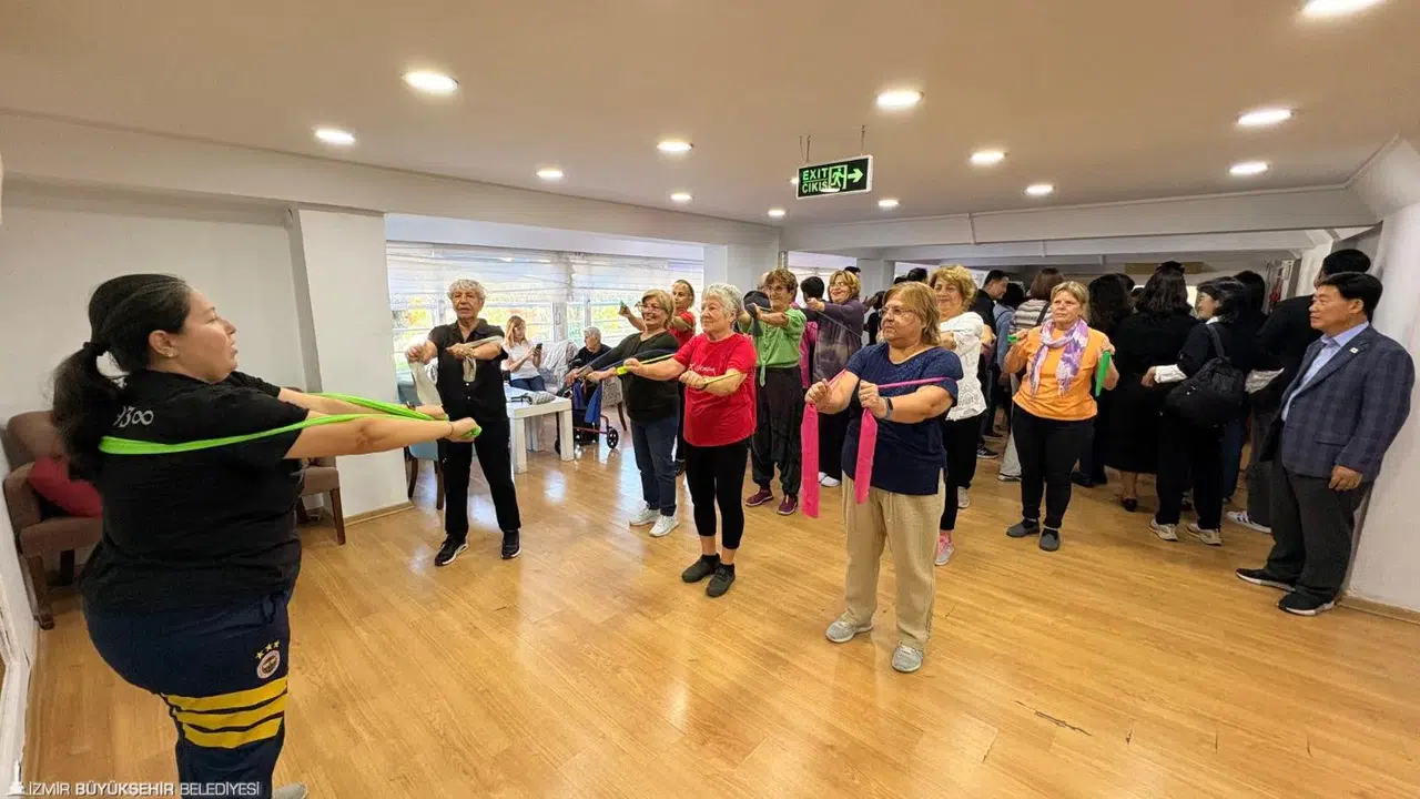 Yaşlı Dostu İzmir uygulamaları, Güney Korelilere ilham oldu