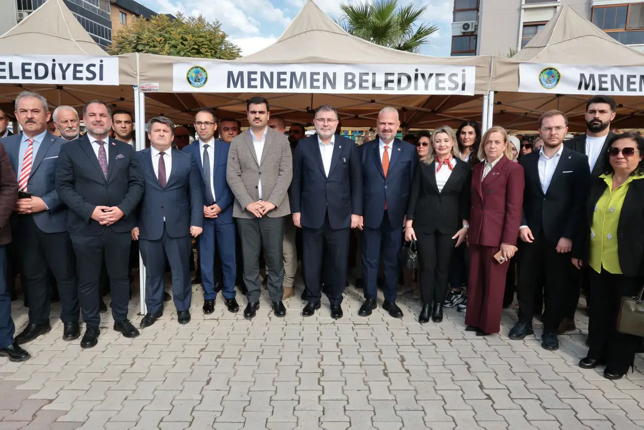 Menemen Belediyesi’nden Cumhuriyet’e özel açılış!