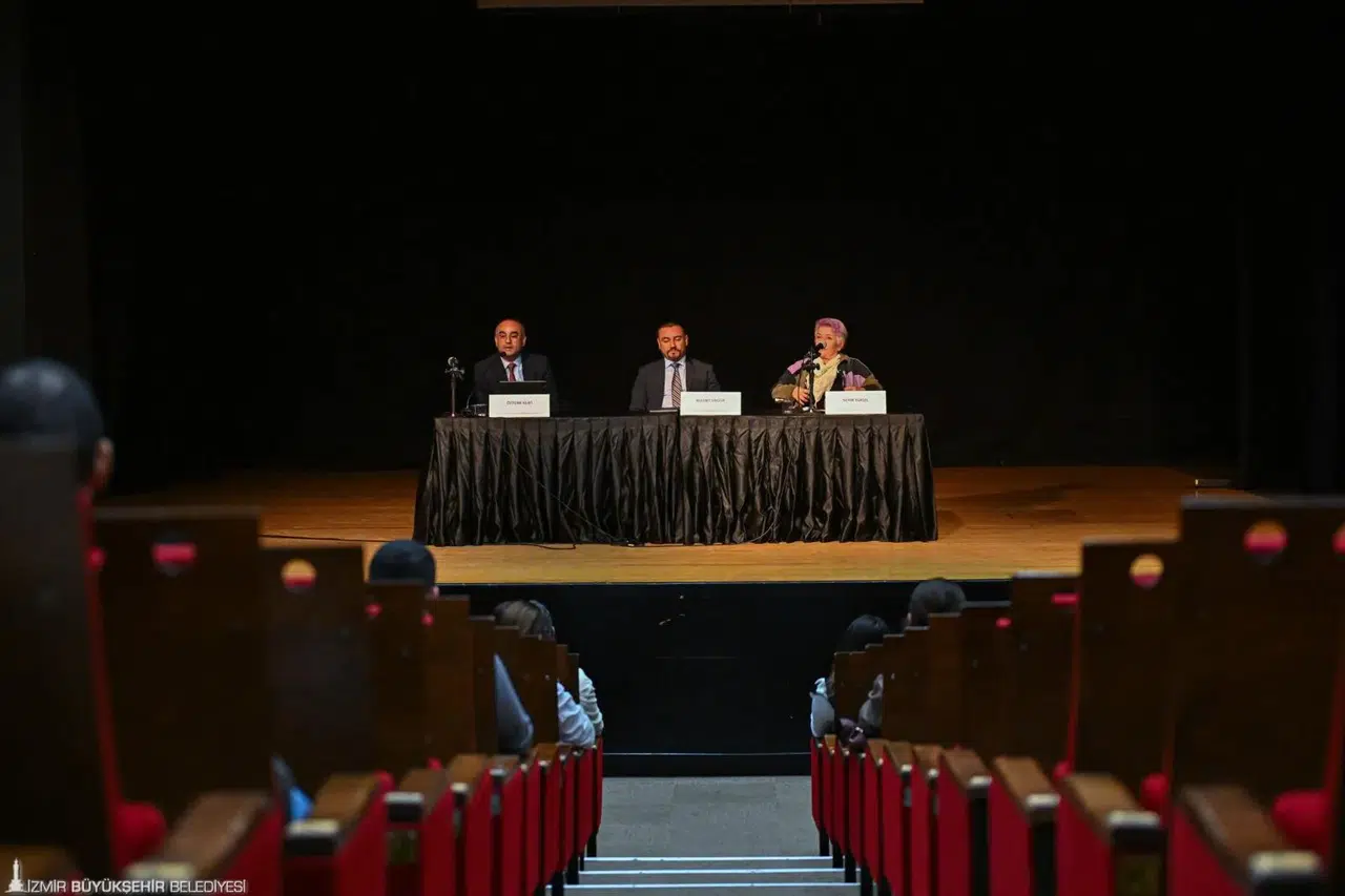 İZKİTAP’ta “İzmir Tarım ve Gıda Ekosistemi” konuşuldu