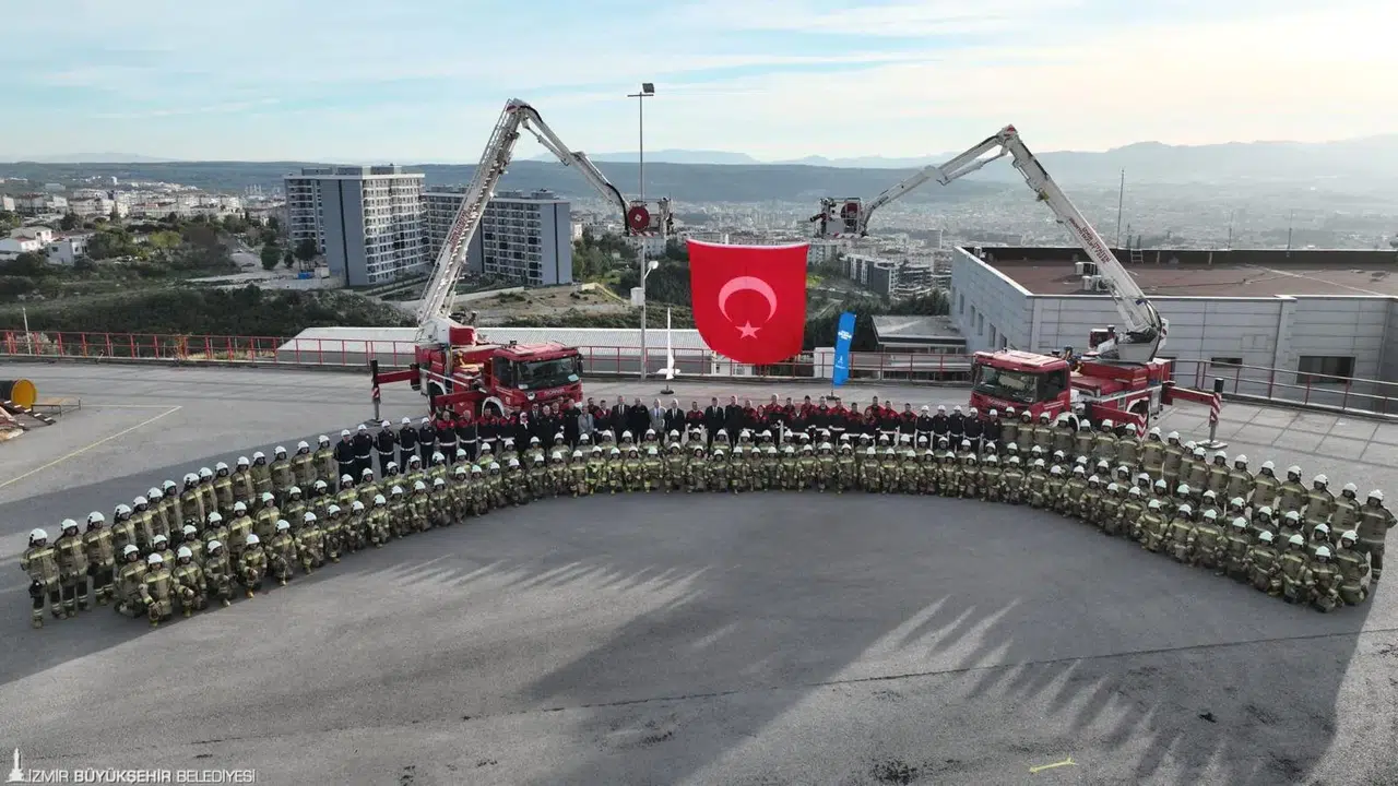 Başkan Tugay: İtfaiyecilik cesaret, sabır, fedakârlık ve umut mesleğidir