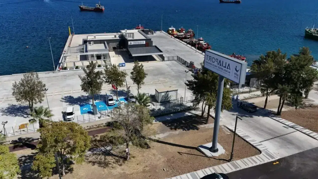 Aliağa-Midilli feribot seferlerine bilet satışı başladı, 22 Euro’dan seyahat fırsatı!