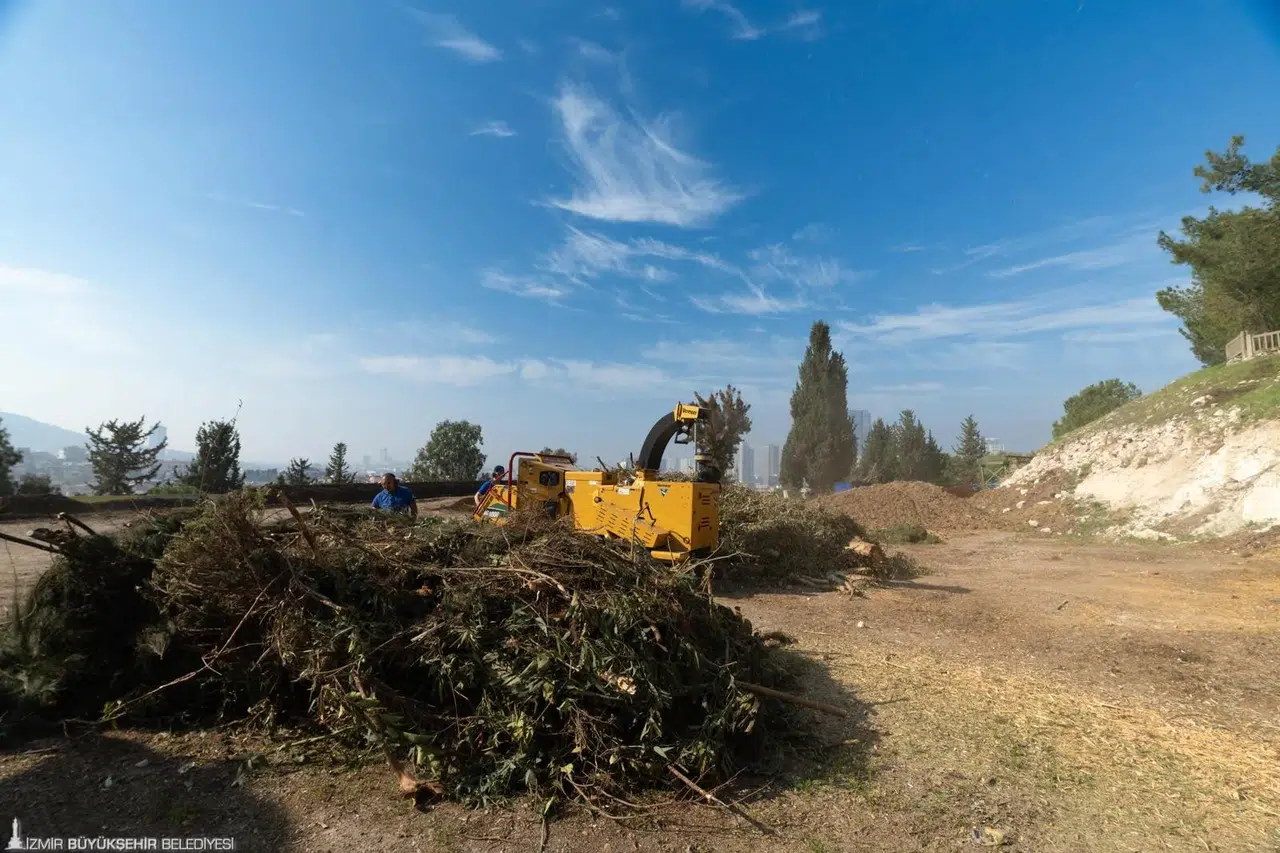 Büyükşehir’in yeşil atıkları kompost gübreye dönüşüyor
