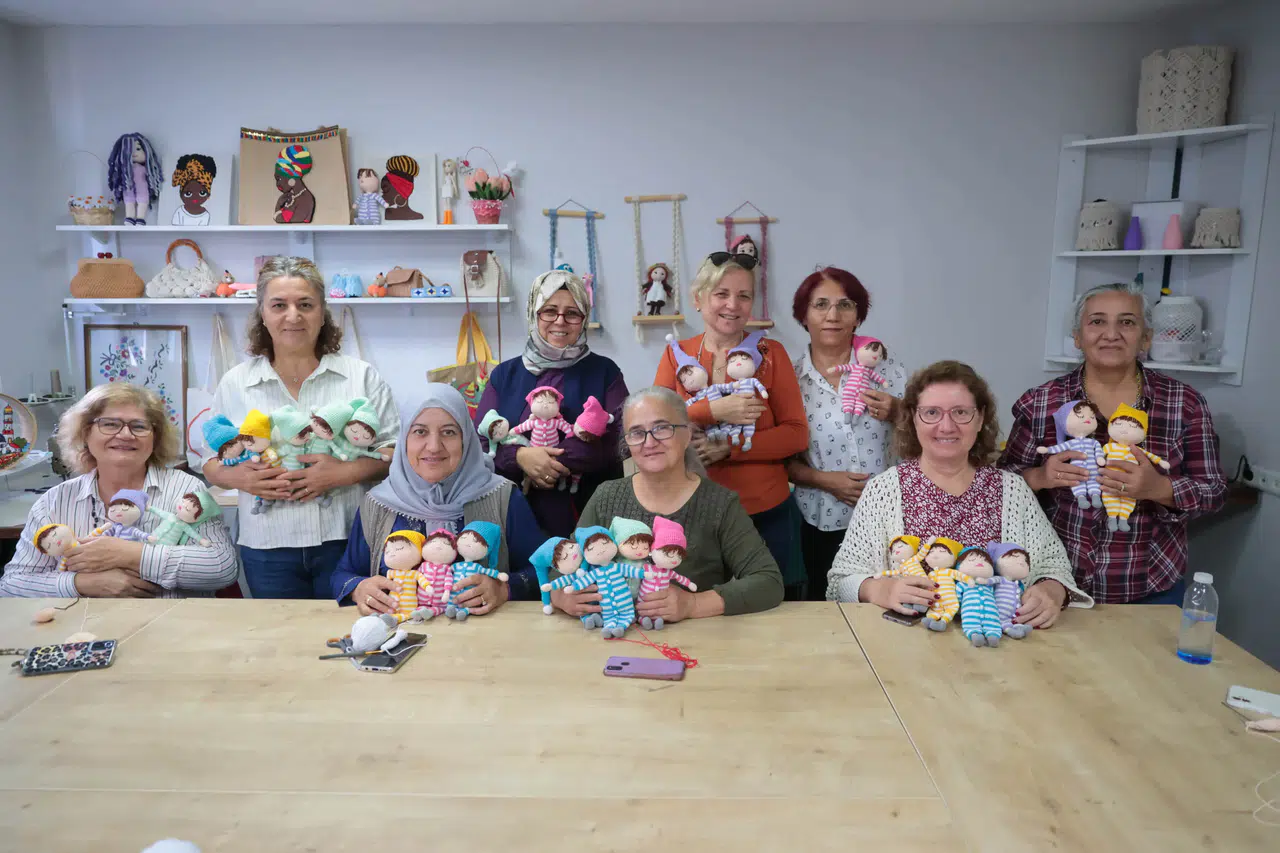 Buca Belediyesi’nden minik kahramanlara destek