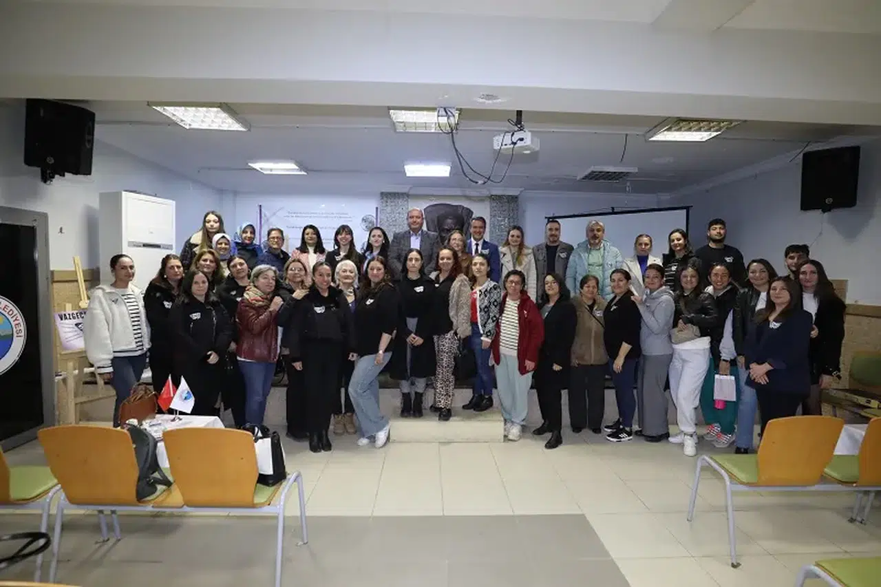 Menderes’te Kadına Şiddete Karşı Mücadele