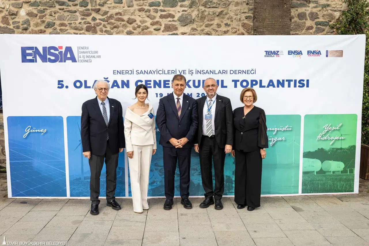 Başkan Tugay’dan sanayicilere yeşil dönüşüm çağrısı