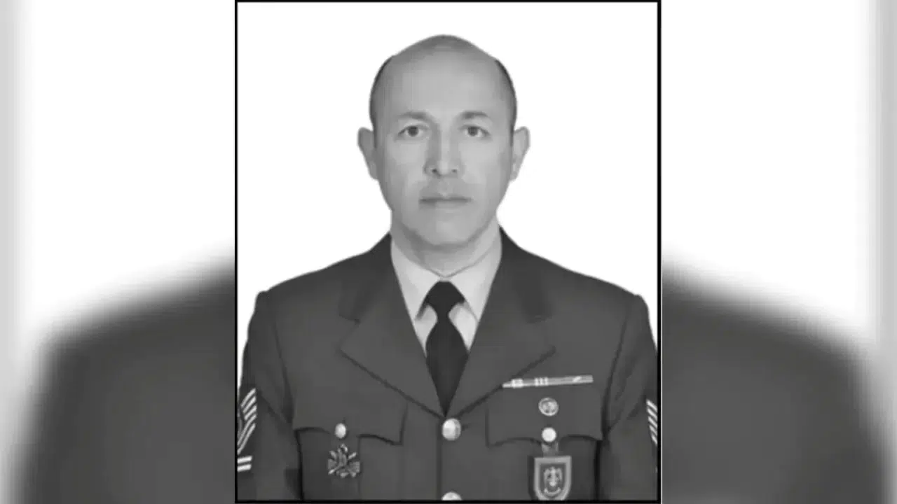 İzmir'e Şehit Ateşi Düştü: Ümit İnce Gürcistan'daki Kazada Hayatını Kaybetti