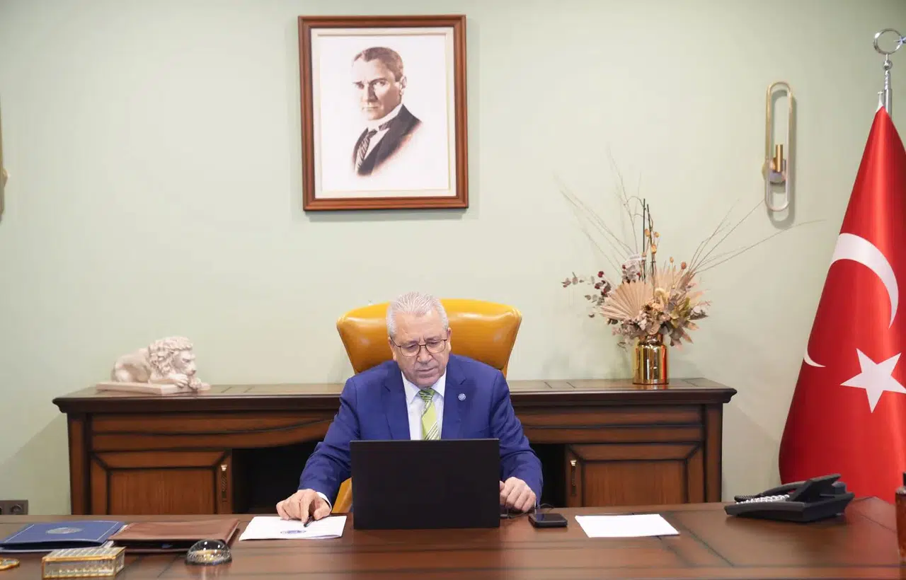 Prof. Dr. Budak, “İzmir Körfezi, şehrimizin en değerli doğal mirasıdır”