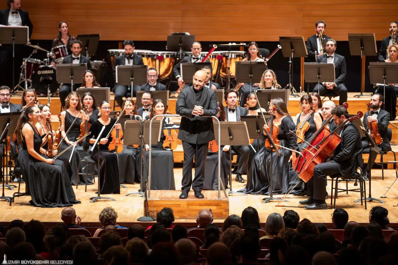 İzmir Oda Orkestrası, unutulmayacak konserlere imza atmaya devam ediyor