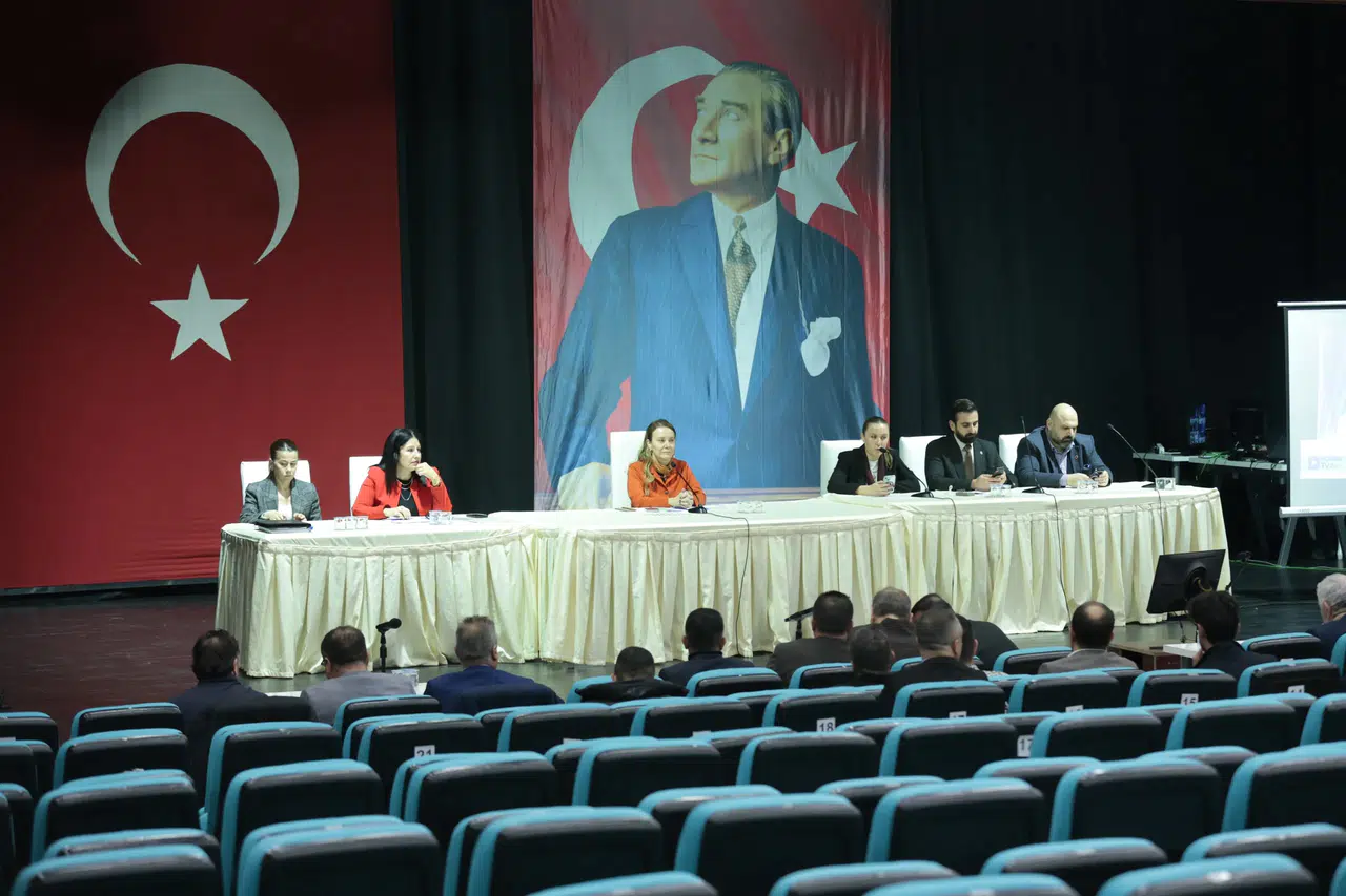 Başkan Mutlu’dan yılın son meclisinde peş peşe müjdeler geldi