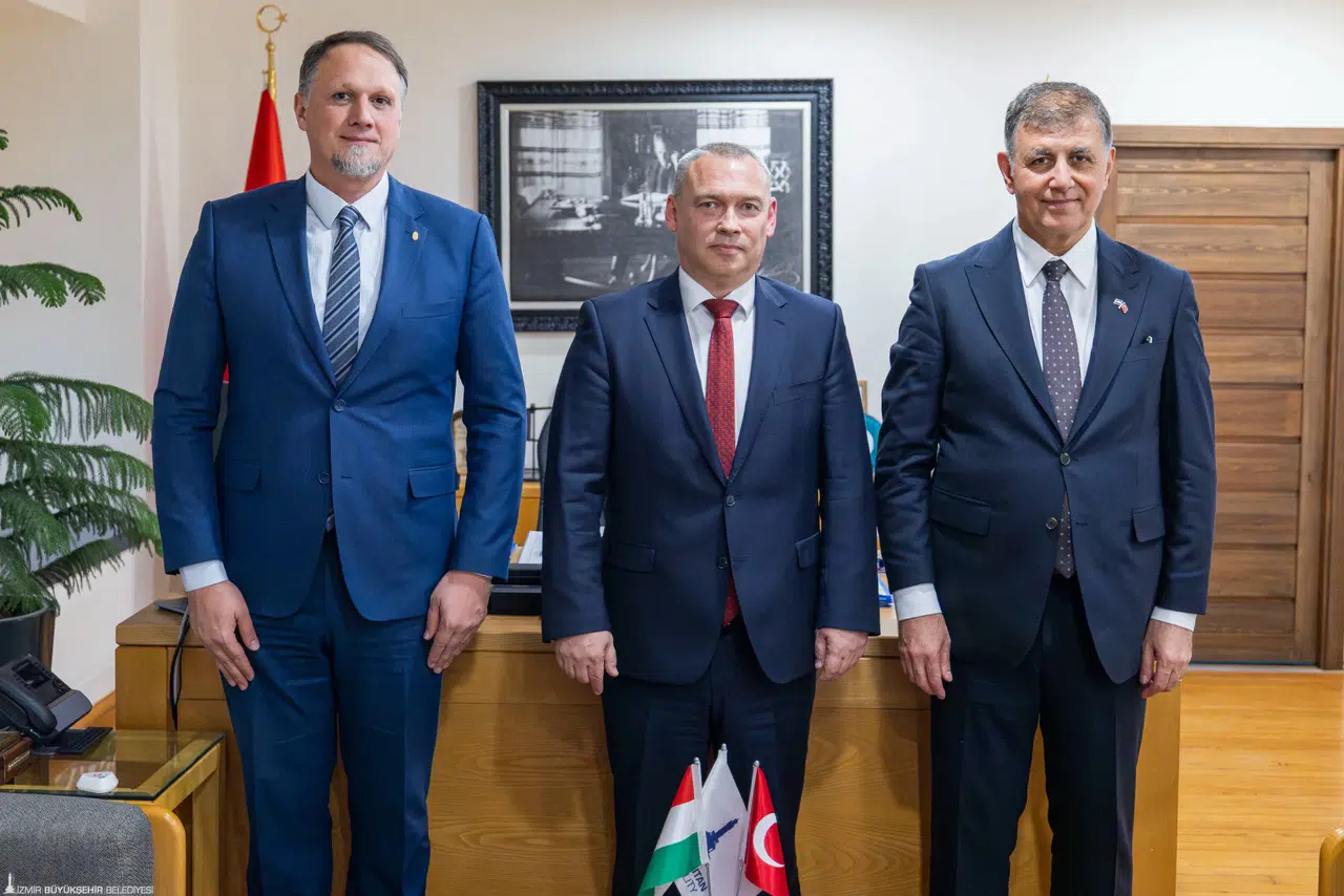 İzmir-Macaristan hattında “kardeş kent” ilişkisinin temelleri atıldı