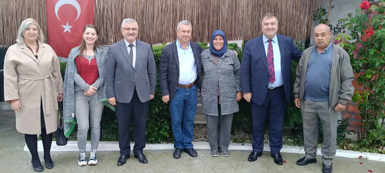 Başkan Erkan Özkan Menderes’te Esip Gürledi