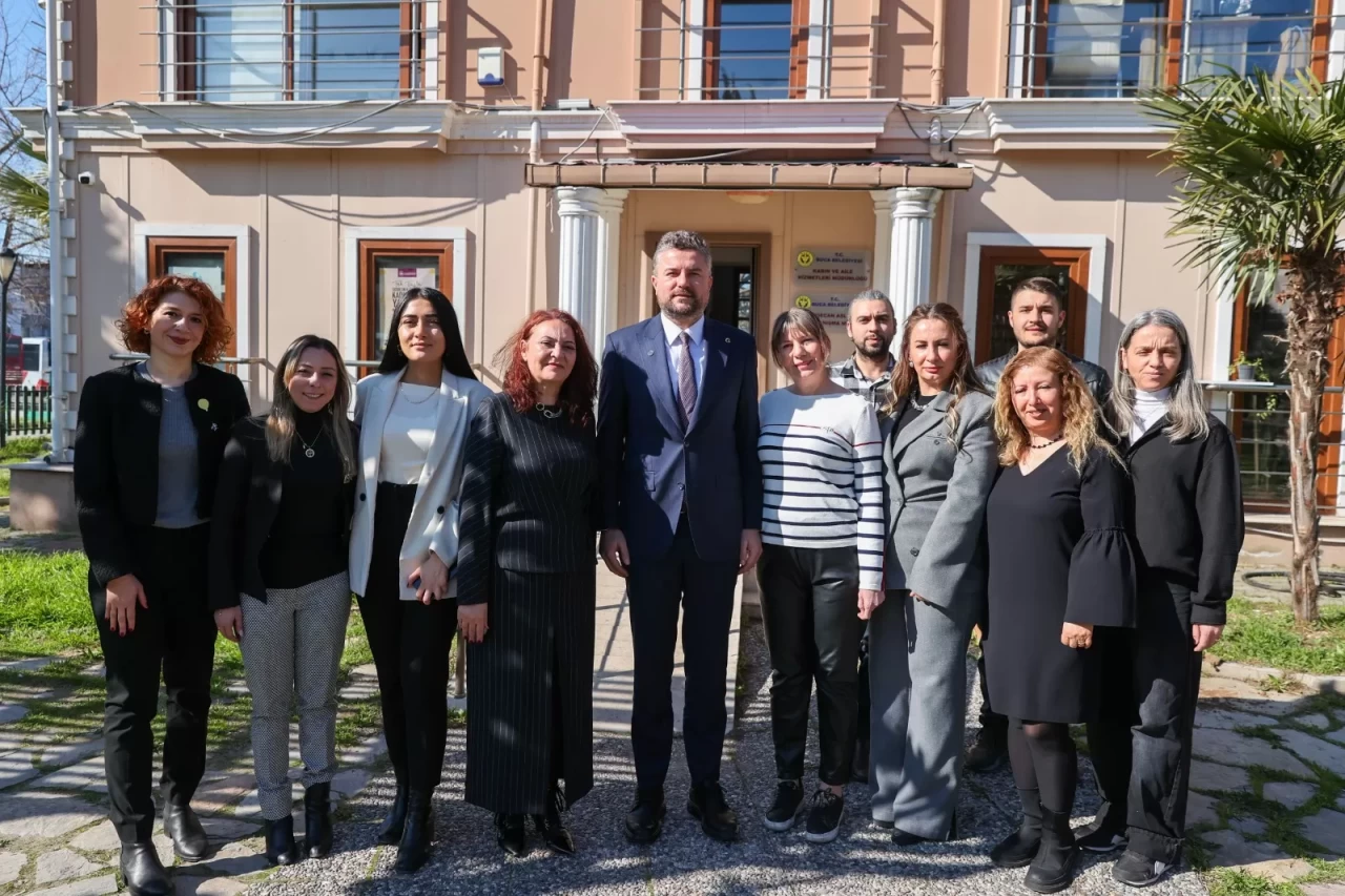 Buca Belediye Başkanı Görkem Duman, Kadına Yönelik Şiddete Dikkat Çekti: "Cezalar yeterli değil"
