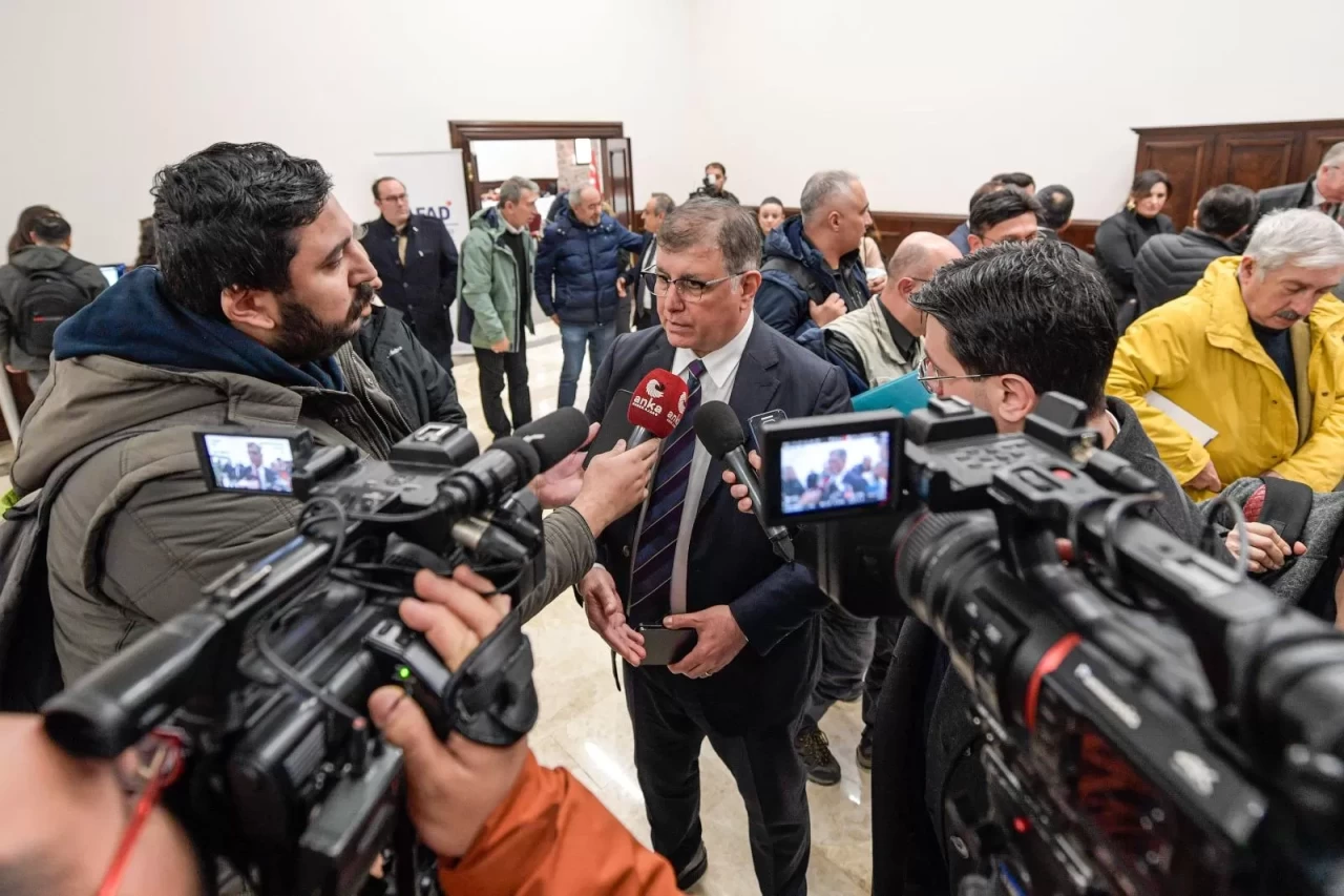 İzmir'de Deprem Riski İçin Yapılan Çalışmalar Hız Kazanıyor