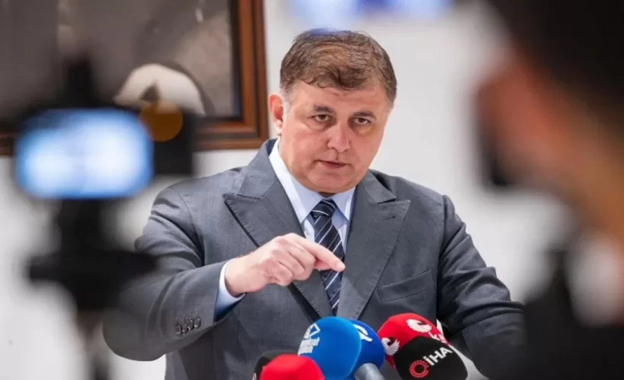 Başkan Cemil Tugay'dan kurultay iddialarına yanıt: İzmir için konu kapandı
