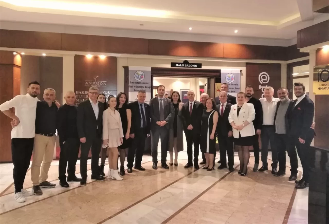 Bornova Balkan Kültürü Gala Gecesinde Buluştu