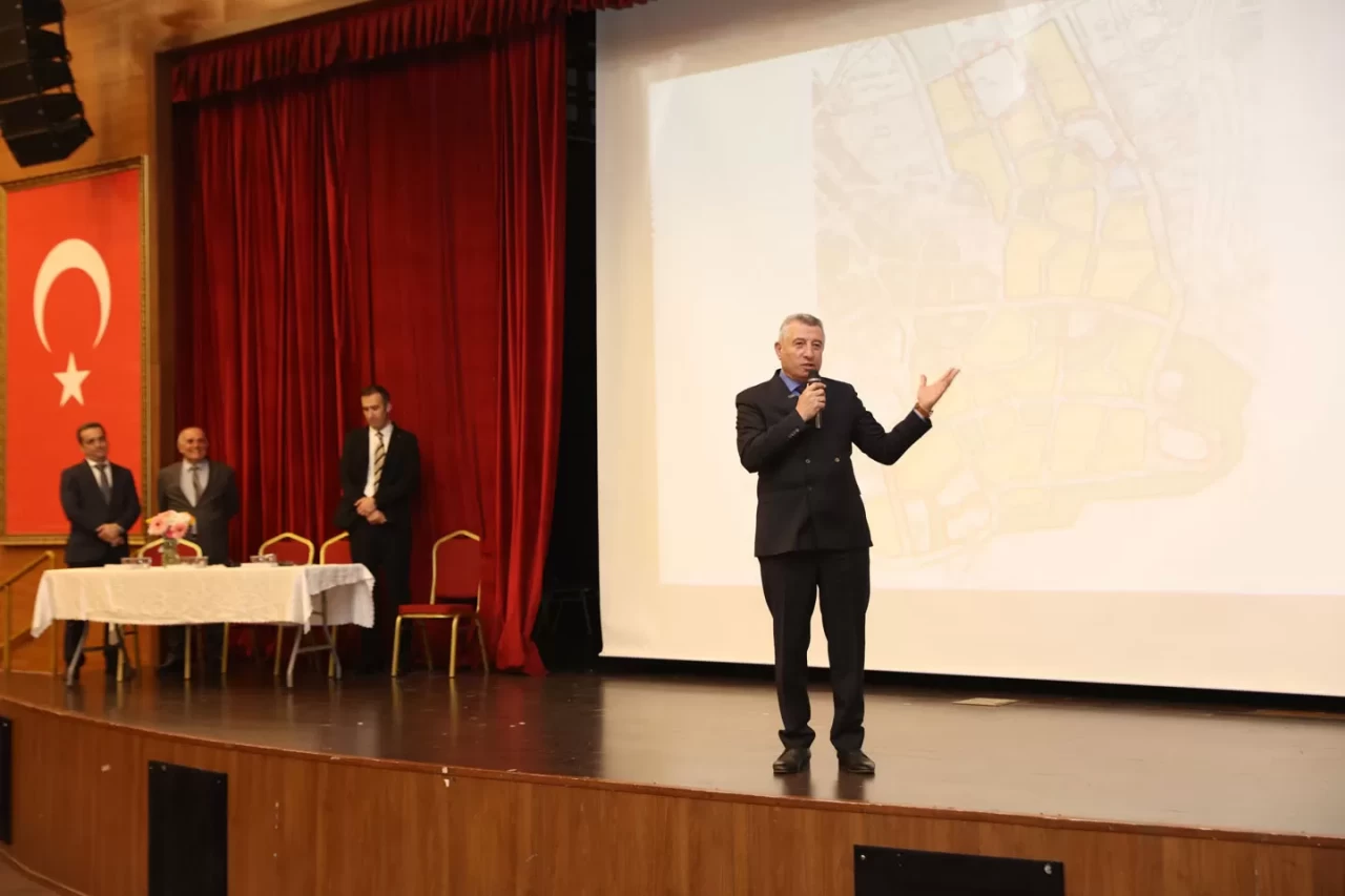 Güzelbahçe'de Atatürk Mahallesi için revizyon planı hazır