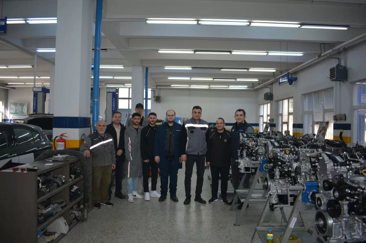 Ege Üniversitesi, Otomotiv Sektörüne Nitelikli Eleman Yetiştirmeye Devam Ediyor