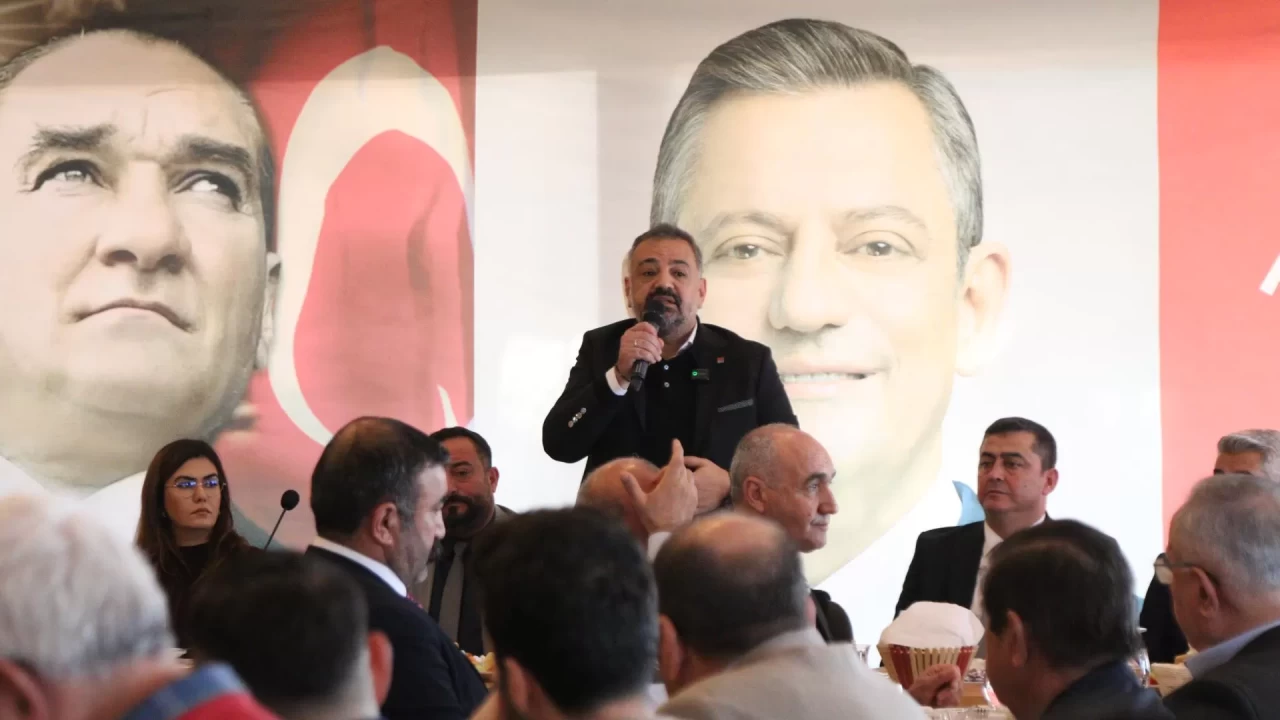 CHP İzmir İl Başkanlığı Ödemiş'te Toplandı: Ön Seçim ve Kongre Mesajı Verildi