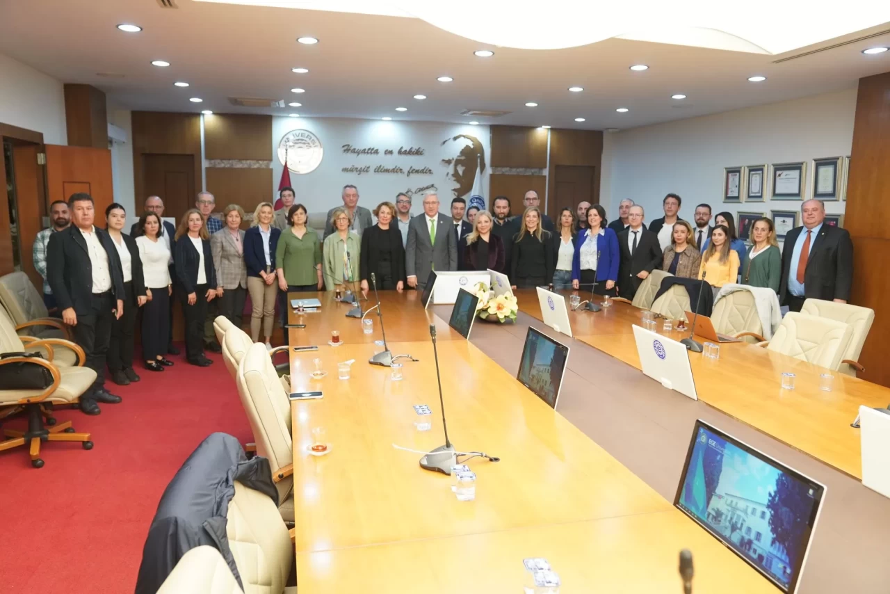 Ege Üniversitesi Ar-Ge’de Zirveye Koşuyor! Sanayi ile Güç Birliği