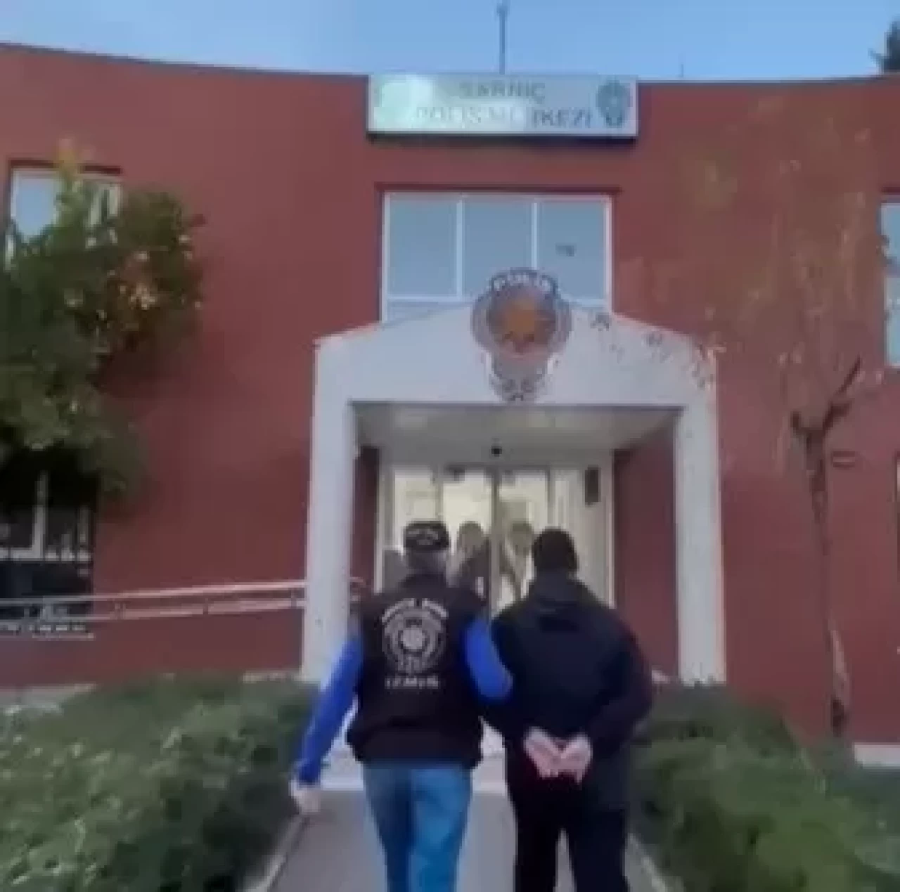 İzmir’de firari hükümlü yakalandı! 11 yıl hapis cezası vardı