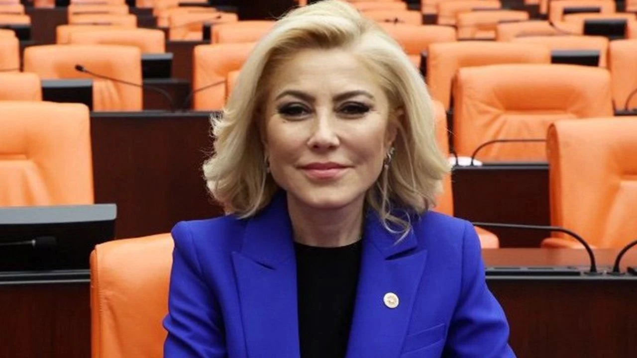 Şebnem Bursalı: "Asrın Felaketi Bizi Aslımıza Döndürdü, Türkiye Birlikte Güçlü!"