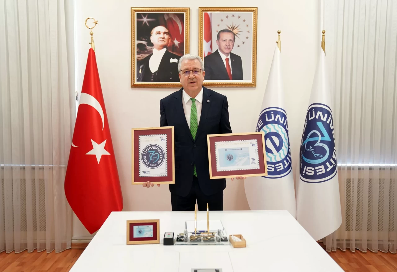 Ege Üniversitesi’nin 70. Yılına Özel Anı Pulu! Koleksiyonculara Kaçırılmayacak Fırsat