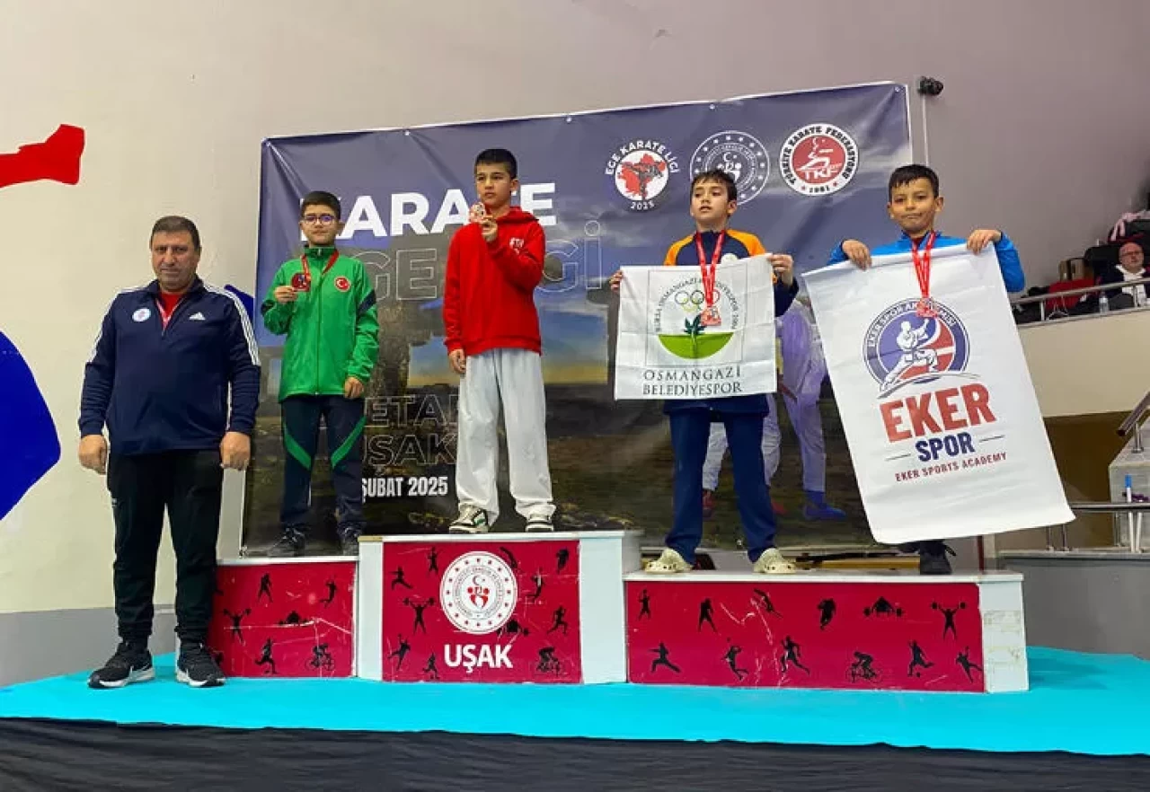 Aliağa Belediyesi Spor Okulları Öğrencileri Karate Şampiyonasında Parladı!