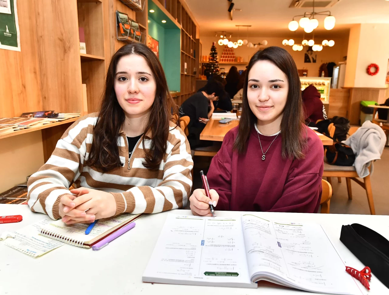 İzmirli Kahve, İzmir Büyükşehir Belediyesi desteğiyle genişliyor: Üç Yeni Şube Açılıyor!