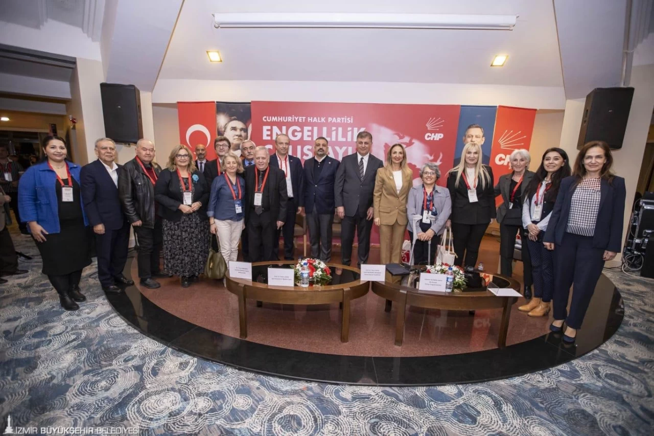 İzmir’de Engelli Hakları İçin Dev Adım: İşitme Engellilere Tercüman Desteği Geliyor!