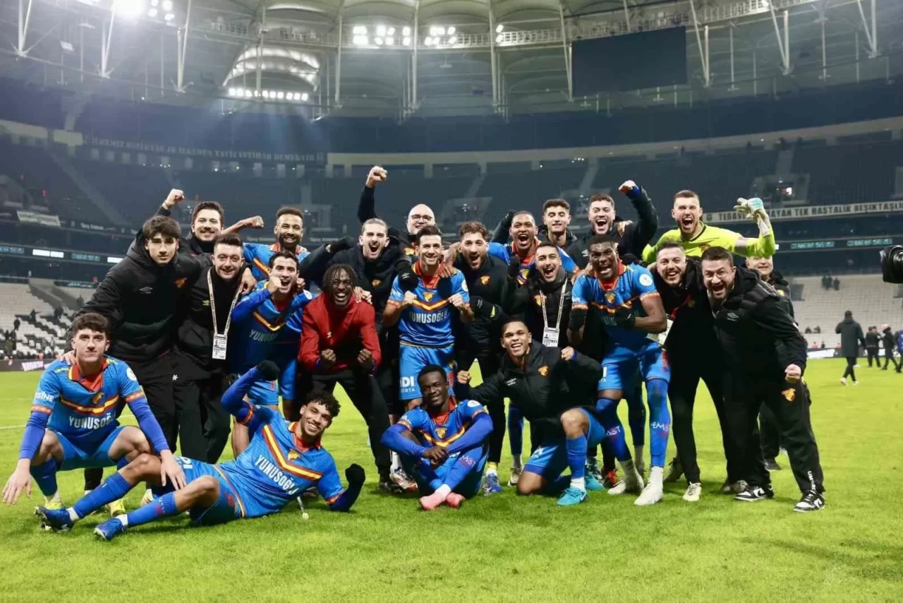 Göztepe'nin Deplasmandaki Kabusu! Trabzonspor Maçı Dönüm Noktası Olabilir